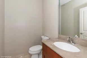 21 Northfield Terrace, Wheeling, IL 60090 - Photo 9