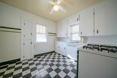 2019 15th Avenue, Rockford, IL 61104 - Photo 11