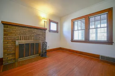 2019 15th Avenue, Rockford, IL 61104 - Photo 3