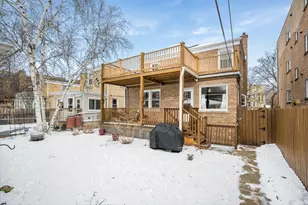 5706 N Mozart St, Chicago, IL 60659 - Photo 23