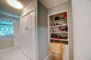 122 W Harrison Ave, Cissna Park, IL 60924 - Photo 17