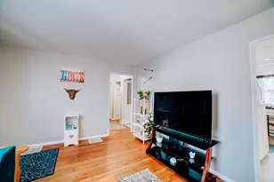 122 W Harrison Ave, Cissna Park, IL 60924 - Photo 11