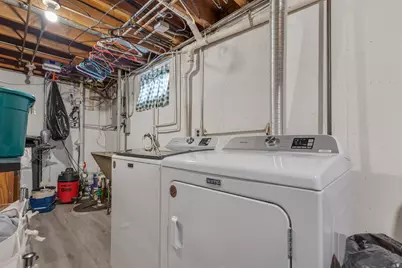 132 E Gladys Avenue, Elmhurst, IL 60126 - Photo 21