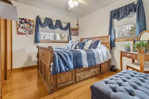 132 E Gladys Ave, Elmhurst, IL 60126 - Photo 11