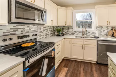 1200 S Vicksburg Street, Marion, IL 62959 - Photo 11