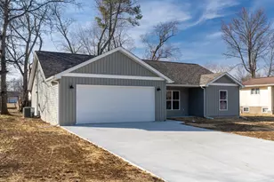 1200 S Vicksburg St, Marion, IL 62959 - Photo 5