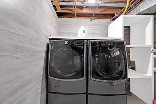 2417 Sand Lake Rd, Lindenhurst, IL 60046 - Photo 19