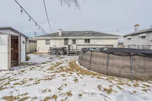 2417 Sand Lake Rd, Lindenhurst, IL 60046 - Photo 29