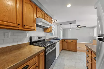 548 Jo Ann Court, Lockport, IL 60441 - Photo 9