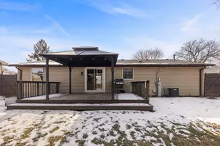 548 Jo Ann Ct, Lockport, IL 60441 - Photo 19