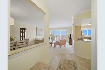 650 S River Road #801, Des Plaines, IL 60016 - Photo 7