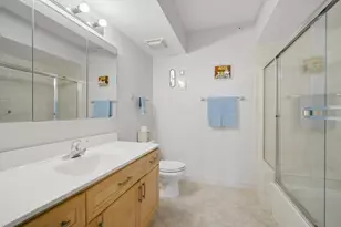 650 S River Rd, Des Plaines, IL 60016 - Photo 29