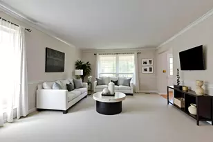 34271 Tangueray Dr, Grayslake, IL 60030 - Photo 7