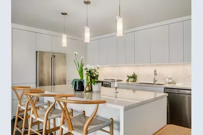 330 W Diversey Parkway #2701, Chicago, IL 60657 - Photo 15