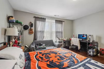 2900 W Glenlake Avenue, Chicago, IL 60659 - Photo 25