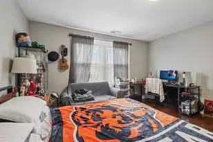 2900 W Glenlake Ave, Chicago, IL 60659 - Photo 25