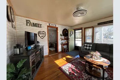 [Address not provided], Mendota, IL 61342 - Photo 5