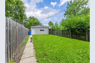 5242 W Ferdinand Street, Chicago, IL 60644 - Photo 37