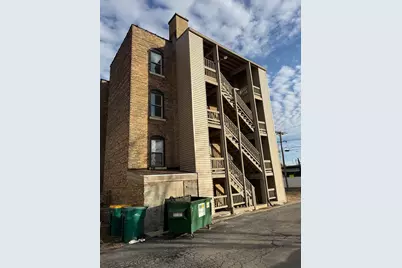 209 N Center Street, Joliet, IL 60435 - Photo 11