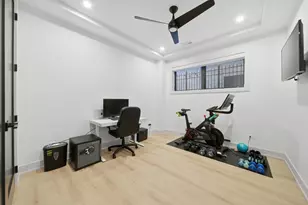 1334 W Grenshaw St, Chicago, IL 60607 - Photo 23