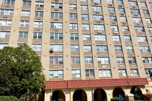 4300 W Ford City Dr, Chicago, IL 60652 - Photo 1