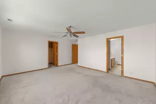 2612 Loren Ln, Algonquin, IL 60102 - Photo 11