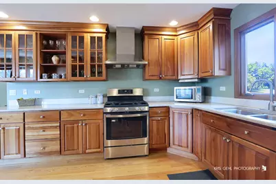 7149 Meadow Lane, Cary, IL 60013 - Photo 9