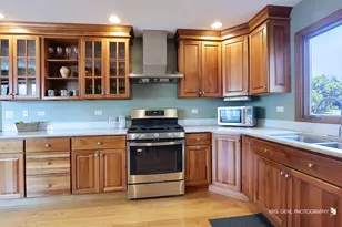 7149 Meadow Ln, Cary, IL 60013 - Photo 9