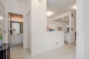 1452 Walnut Hill Ave, Saint Charles, IL 60174 - Photo 3