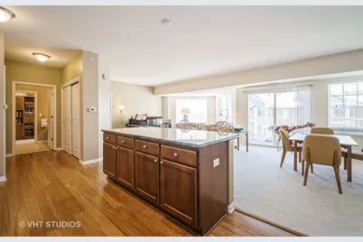 2220 Founders Drive #314, Northbrook, IL 60062 - Photo 5