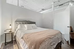 1525 S Sangamon St, Chicago, IL 60608 - Photo 13