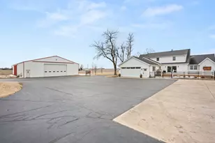 24284 Schafer Rd, Clare, IL 60111 - Photo 21