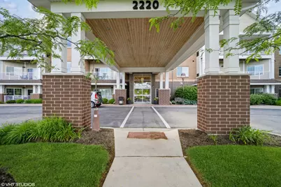 2220 Founders Drive #213, Northbrook, IL 60062 - Photo 1