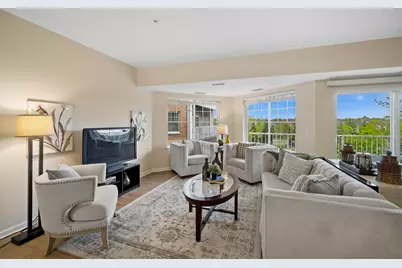 2220 Founders Drive #213, Northbrook, IL 60062 - Photo 9