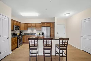 2220 Founders Dr, Northbrook, IL 60062 - Photo 3
