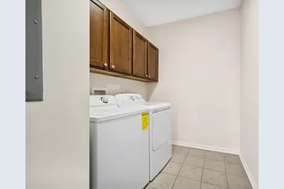 2220 Founders Drive #213, Northbrook, IL 60062 - Photo 21