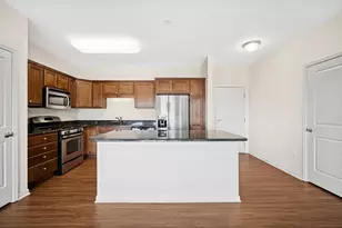 2220 Founders Dr, Northbrook, IL 60062 - Photo 5