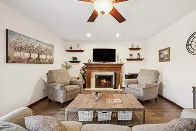 4525 Arbor View Drive, Lisle, IL 60532 - Photo 7