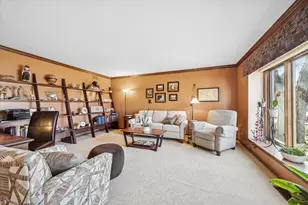 4525 Arbor View Dr, Lisle, IL 60532 - Photo 3