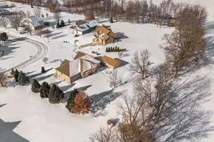 2651 Woodbine Dr, Valparaiso, IN 46383 - Photo 47