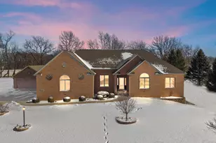 2651 Woodbine Dr, Valparaiso, IN 46383 - Photo 49