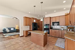 2651 Woodbine Dr, Valparaiso, IN 46383 - Photo 15