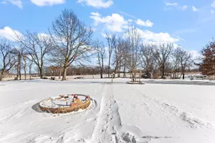 2651 Woodbine Dr, Valparaiso, IN 46383 - Photo 41