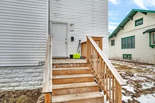 1129 E Merchant St, Kankakee, IL 60901 - Photo 3