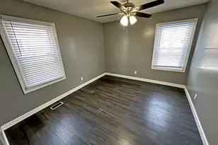 2133 216th St, Sauk Village, IL 60411 - Photo 11