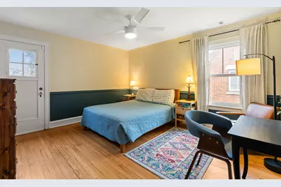 2013 Highland Avenue, Wilmette, IL 60091 - Photo 21