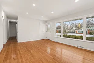 16914 Parkside Ave, South Holland, IL 60473 - Photo 7