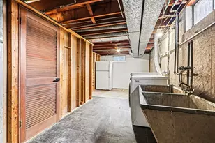 16914 Parkside Ave, South Holland, IL 60473 - Photo 19