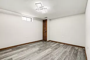 16914 Parkside Ave, South Holland, IL 60473 - Photo 17