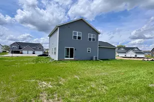 15571 Finley Way, South Beloit, IL 61080 - Photo 3